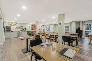 Photo 26- click for photo gallery